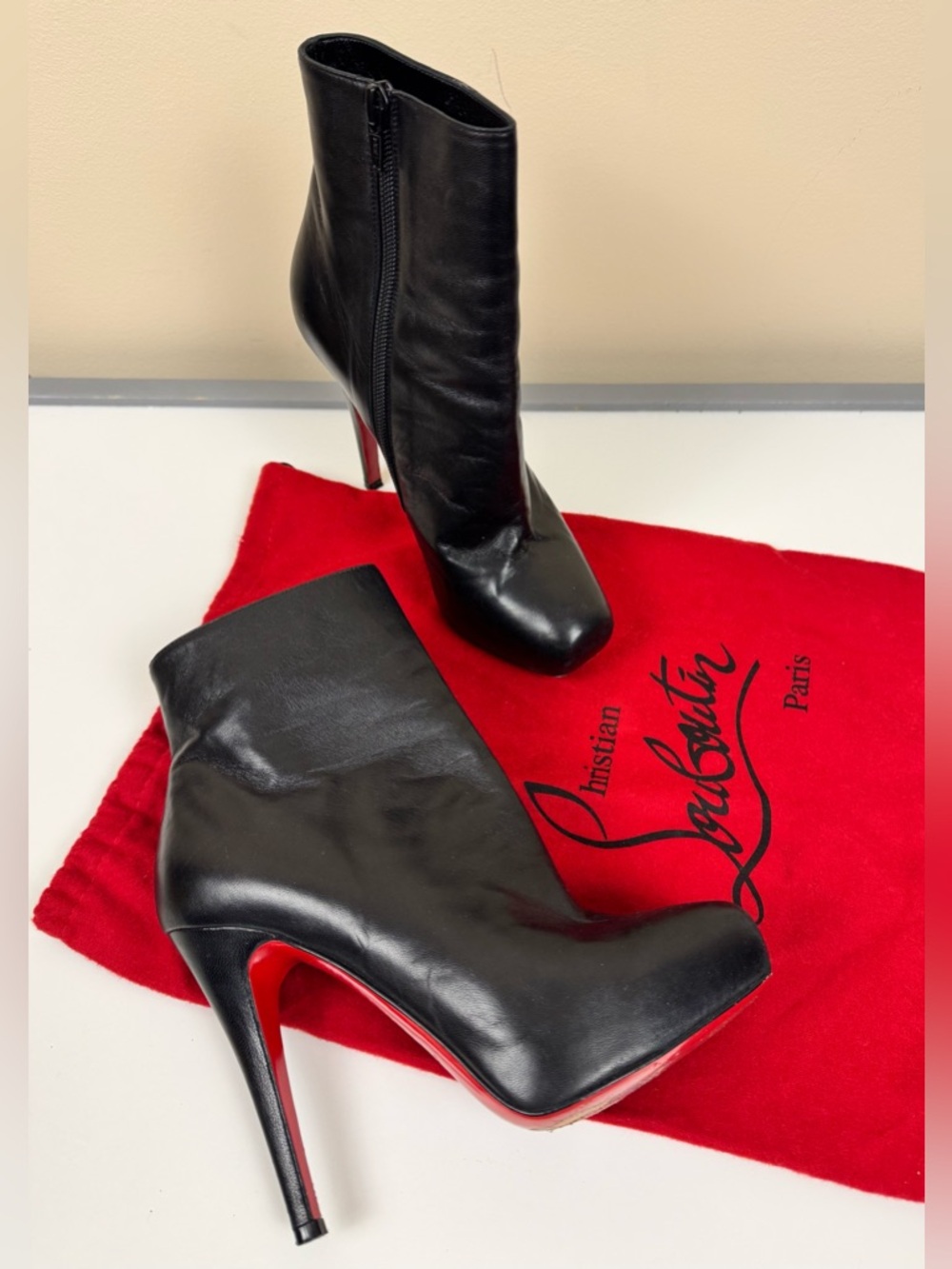 Christian Louboutin Mamanouk 120 Leather Bootie